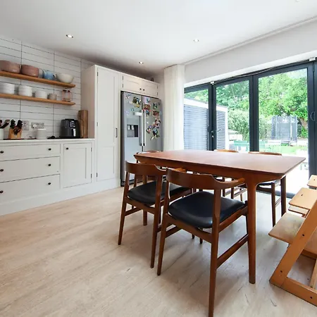 Beautiful And Spacious In South Circular Rd Feriehus *