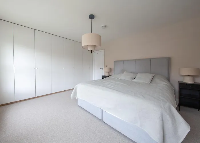 Beautiful And Spacious In South Circular Rd *