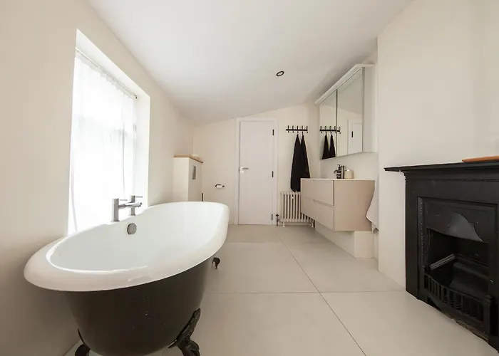 度假居 Beautiful And Spacious In South Circular Rd 都柏林