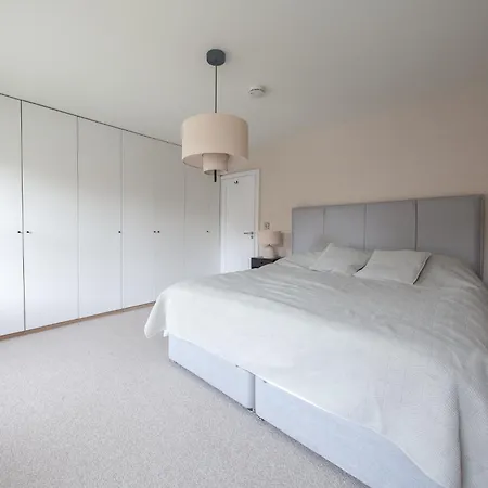 Beautiful And Spacious In South Circular Rd *