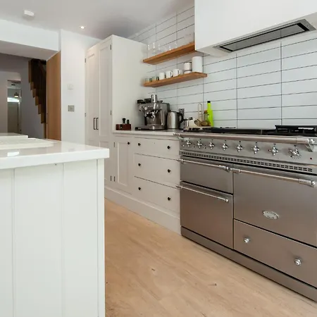 Beautiful And Spacious In South Circular Rd * Dublino