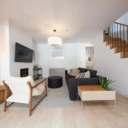 Beautiful And Spacious In South Circular Rd Dublino