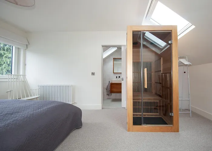 Semesterbostad Beautiful And Spacious In South Circular Rd