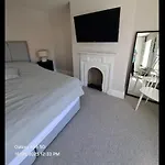 Beautiful And Spacious In South Circular Rd Dublin