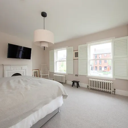 Beautiful And Spacious In South Circular Rd *