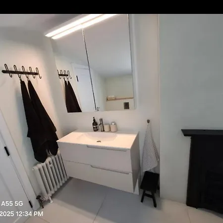 別荘 Beautiful And Spacious In South Circular Rd