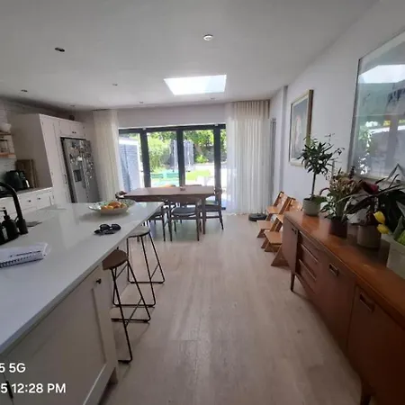 Beautiful And Spacious In South Circular Rd