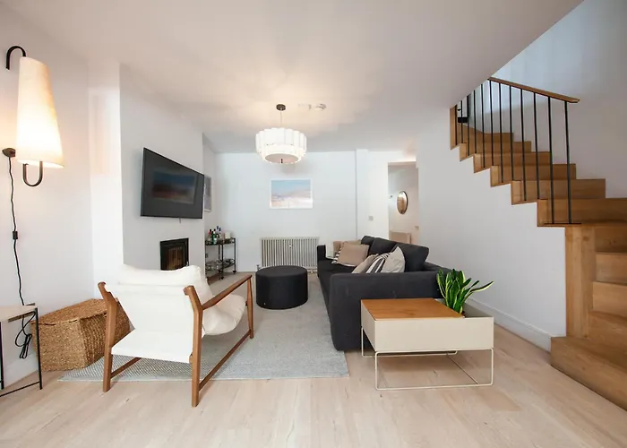 Beautiful And Spacious In South Circular Rd Dublin