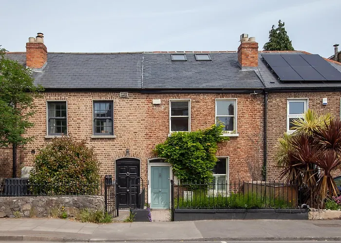 Dom wakacyjny Beautiful And Spacious In South Circular Rd *